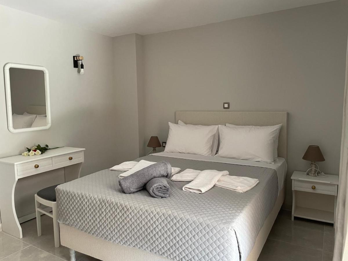 Arian Apartments Argostoli  Luaran gambar
